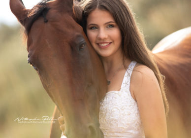 Mädchen Pferd Renesse